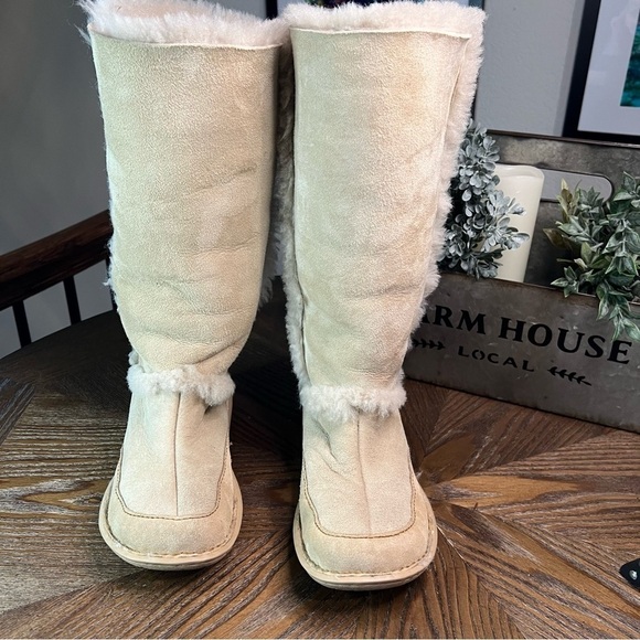Born Suede and Faux Fur Boots - Picture 2 of 7